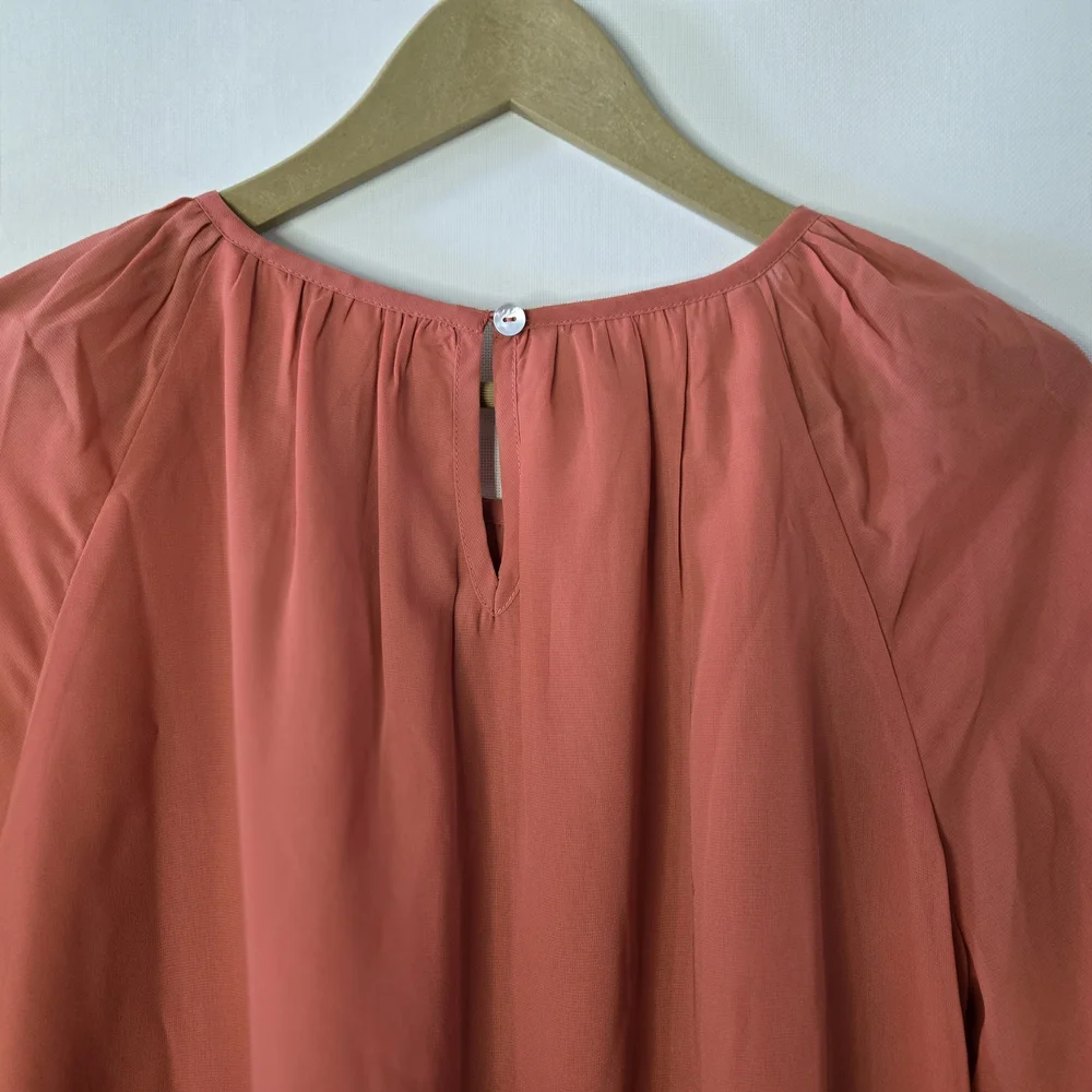 Soft Surroundings Size M Embroidered Coral 3/4 Sl Blouse With Scalloped Hem - Picture 9 of 10